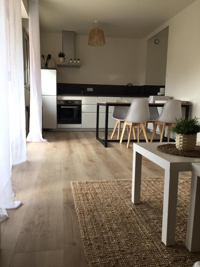 Hyper Centre - 2 Pieces Tout Confort - Terrasse - Ascenseur - Cabourg Exterior foto